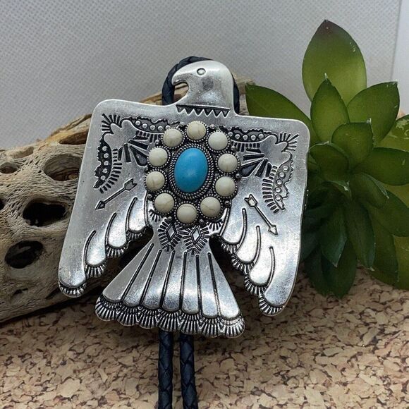 Unique Thunderbird T-Bird White Blue Turquoise Concho Lariat Bolo Tie Wedding - Picture 1 of 16